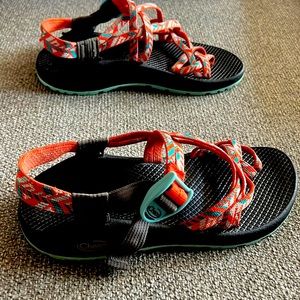 Size 8 Chacos